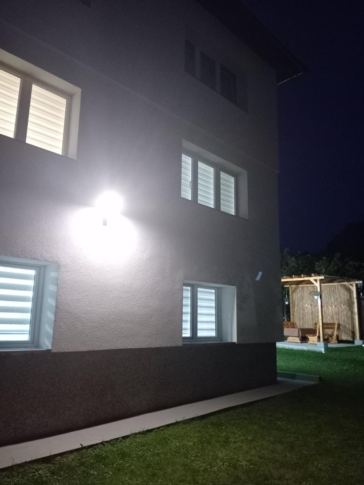 Aurora Apartment Visoko Luaran gambar